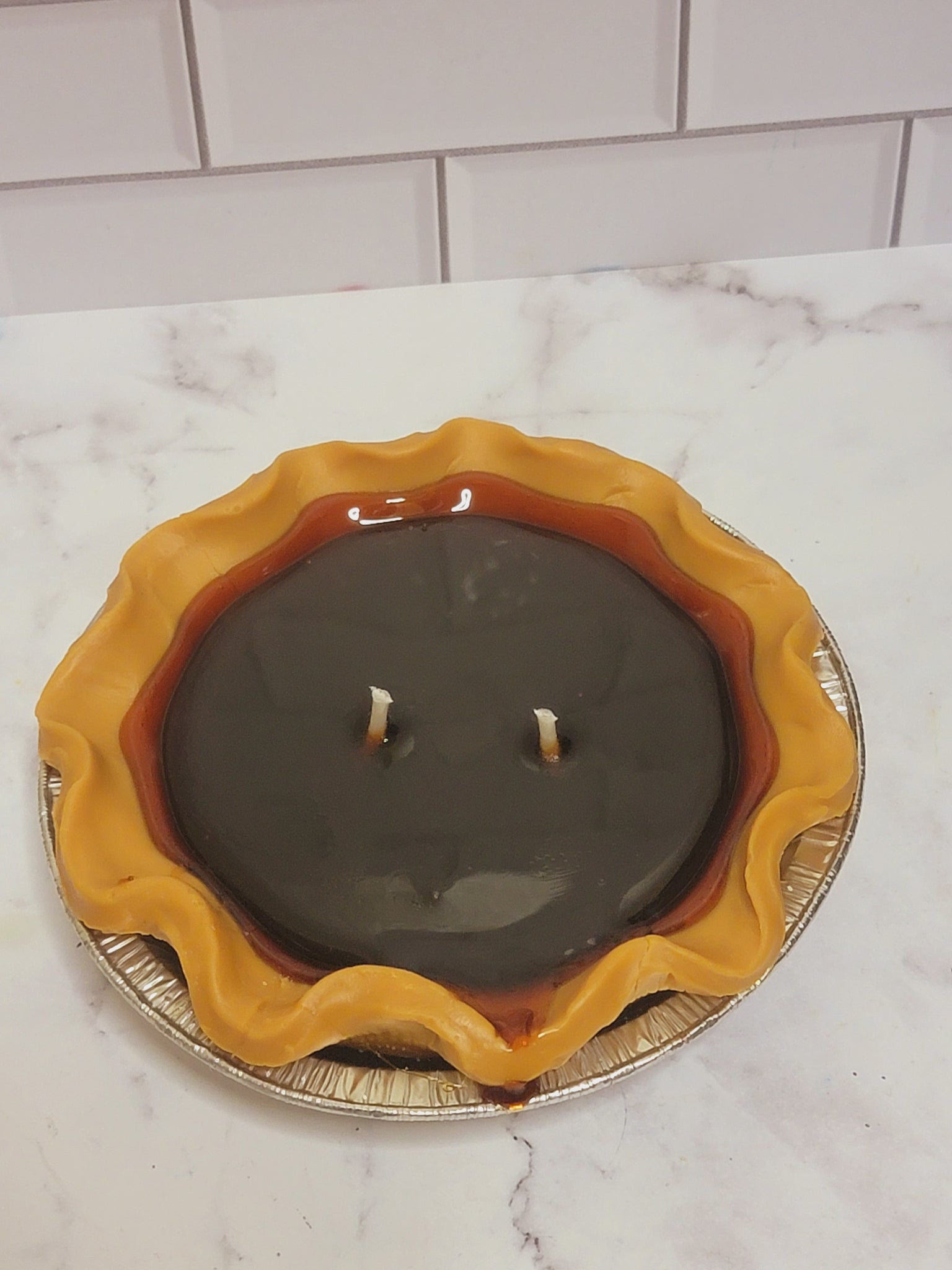 Cinnamon spiced vanilla pie