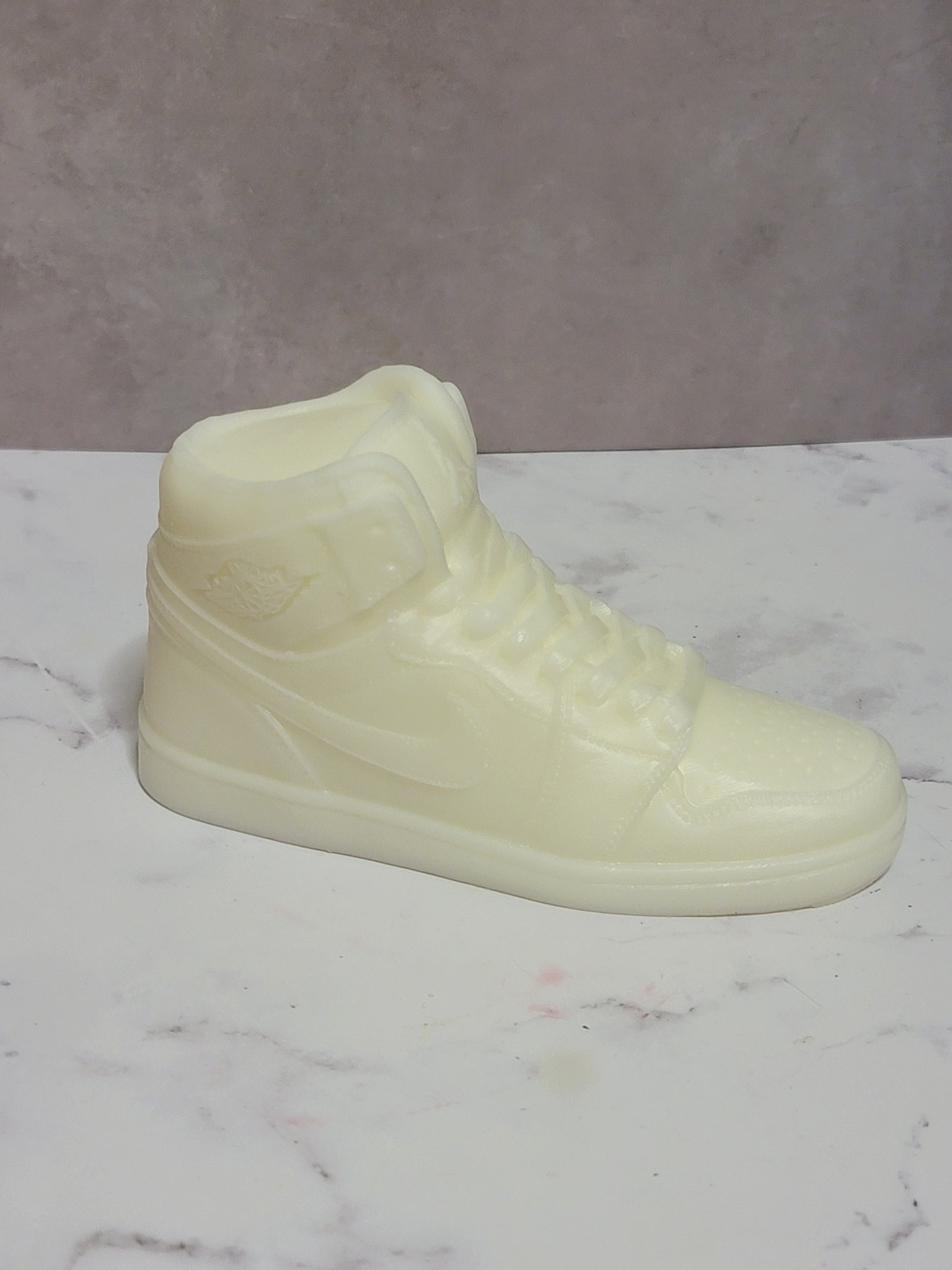 AJ1